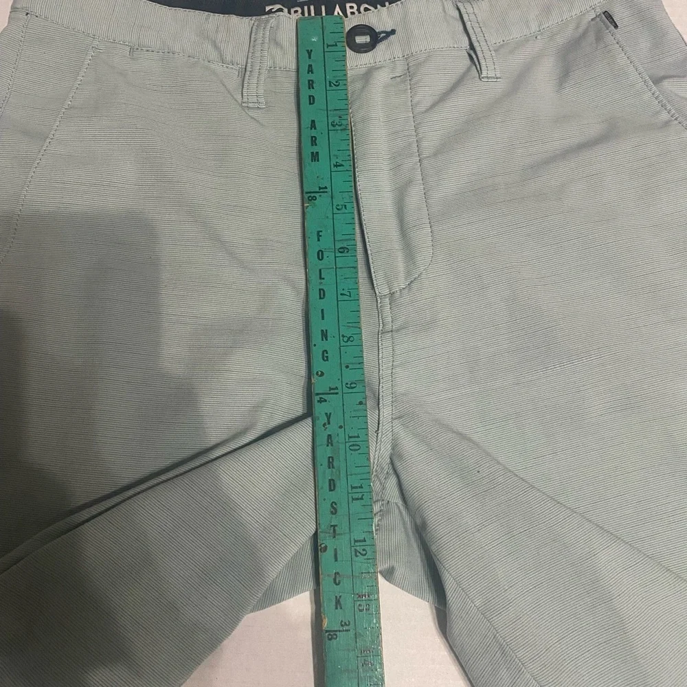 Men's Billabong sky blue submersibles crossfire quick dry shorts size 30 - Picture 3 of 9